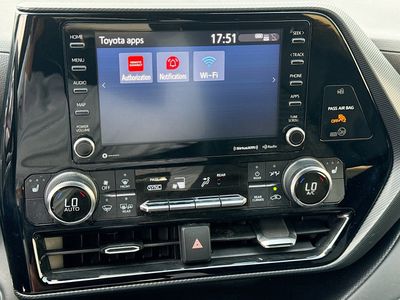 2022 Toyota Highlander - Photo 32