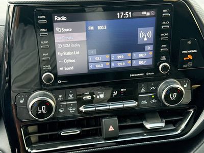 2022 Toyota Highlander - Photo 31