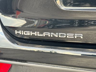 2022 Toyota Highlander - Photo 11