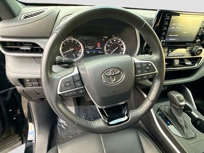 2022 Toyota Highlander - Photo 39