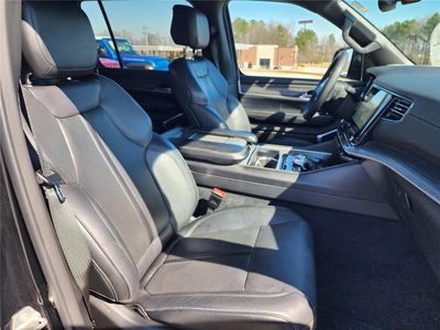 2026 2023 Jeep Wagoneer L Series - Photo 6