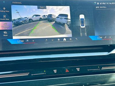 2026 BMW 5 Series — photo 11 view