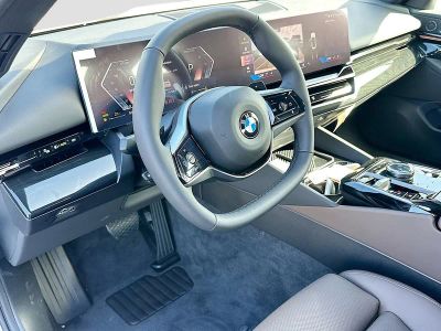 2026 BMW 5 Series — photo 7 view
