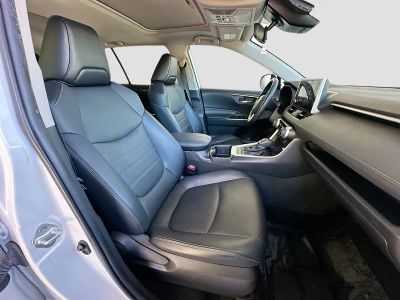 2023 Toyota RAV4 Hybrid — photo 28 view