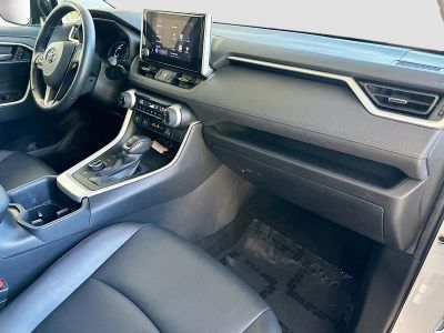 2023 Toyota RAV4 Hybrid — photo 29 view