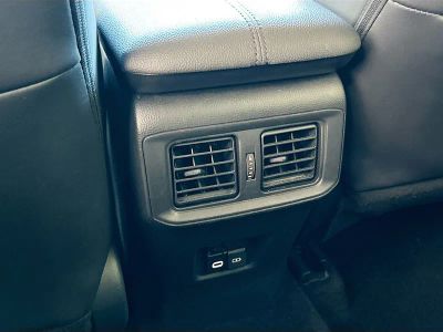 2023 Toyota RAV4 Hybrid — photo 25 view