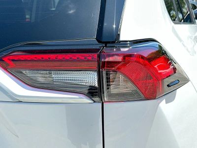 2023 Toyota RAV4 Hybrid — photo 31 view