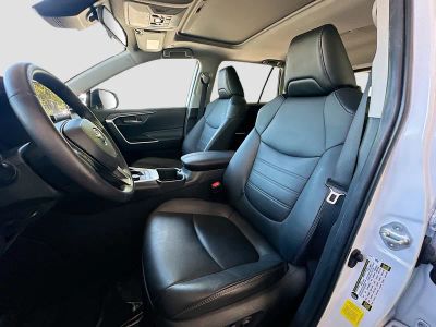 2023 Toyota RAV4 Hybrid — photo 20 view