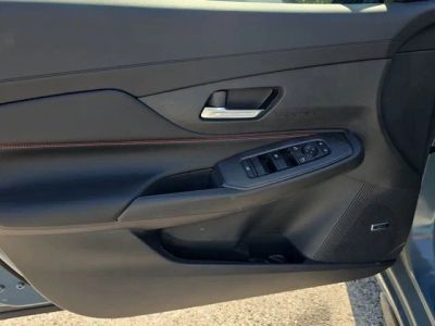 2026 Nissan Sentra — photo 17 view