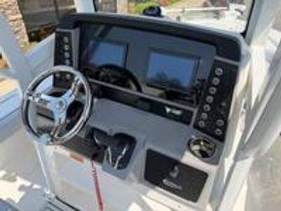 2026 Robalo 246 Cayman - Photo 12