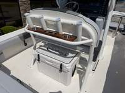 2026 Robalo 246 Cayman - Photo 8