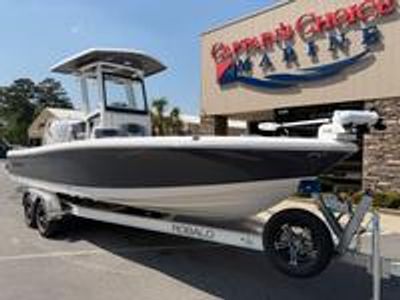 2026 Robalo 246 Cayman - Photo 2