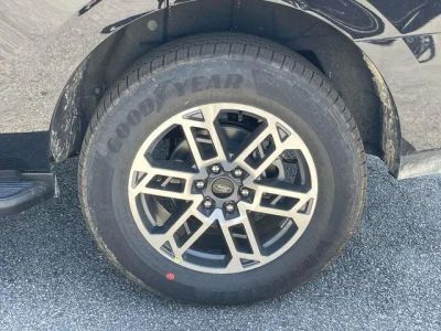 2026 Ford Expedition - Photo 8