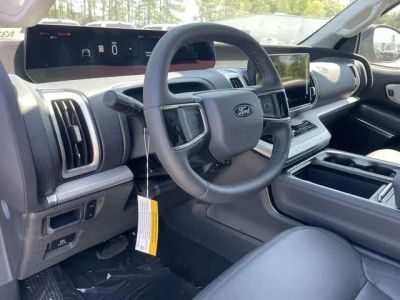 2026 Ford Expedition - Photo 16