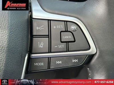 2023 Toyota Highlander - Photo 33