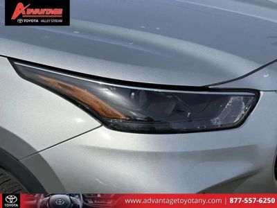 2023 Toyota Highlander - Photo 12