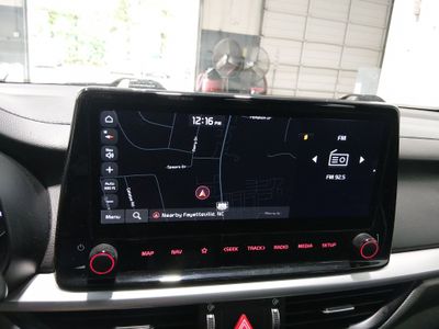 2024 Kia Forte — photo 17 view