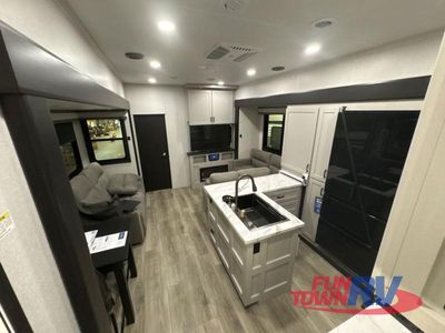 2026 Jayco Seismic - Photo 16