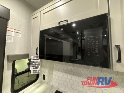 2026 Jayco Seismic - Photo 20