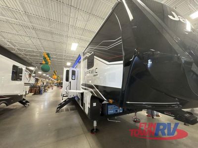 2026 Jayco Seismic - Photo 3
