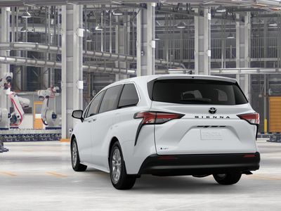2026 Toyota Sienna — photo 7 view