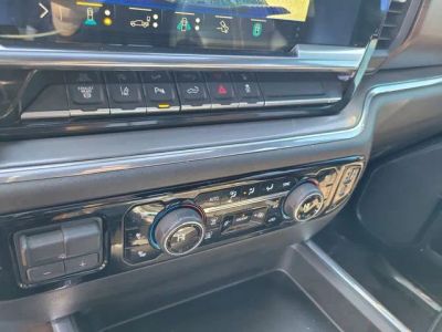 2024 Chevrolet Silverado 3500HD — photo 20 view