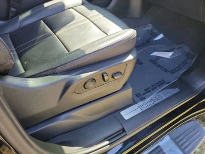 2024 Chevrolet Silverado 3500HD — photo 33 view