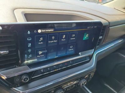 2024 Chevrolet Silverado 3500HD — photo 18 view