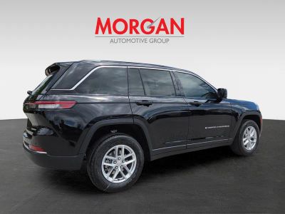 2026 Jeep Grand Cherokee — interior view