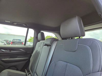 2026 Jeep Grand Cherokee — photo 7 view