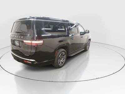 2024 Jeep Wagoneer L — photo 7 view