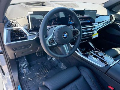 2026 BMW X5 — photo 7 view