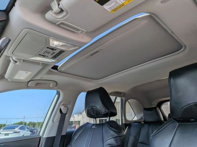 2023 Toyota RAV4 Hybrid - Photo 14