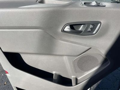 2025 Ford Transit-150 - Photo 19
