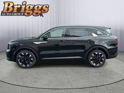 2025 Kia Sorento — side profile view