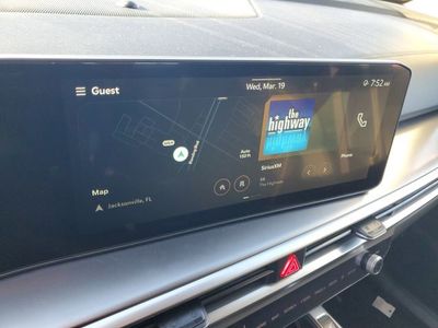 2025 Kia Sorento — photo 16 view