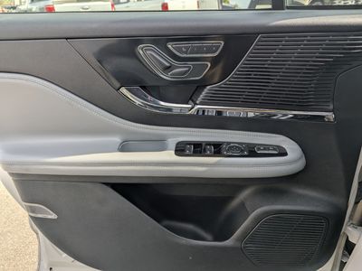 2022 Lincoln Corsair - Photo 24