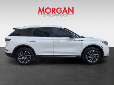 2022 Lincoln Corsair - Photo 2