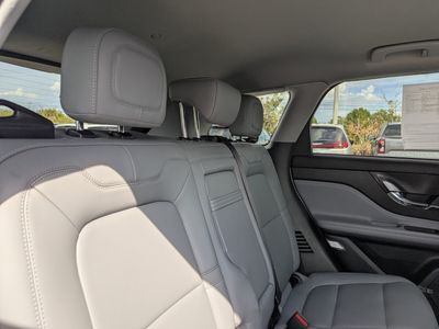 2022 Lincoln Corsair - Photo 14