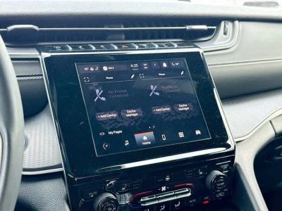 2024 Jeep Grand Cherokee — photo 28 view