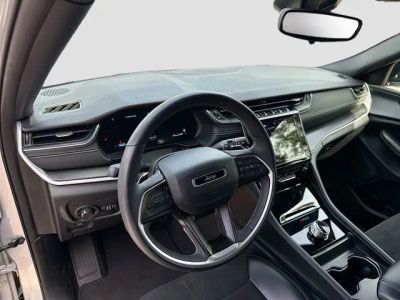 2024 Jeep Grand Cherokee — photo 24 view