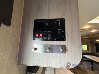 2022 Coachmen RV Catalina Legacy — photo 26 view
