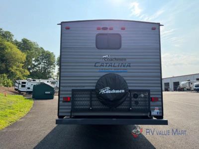 2022 Coachmen RV Catalina Legacy — detail view