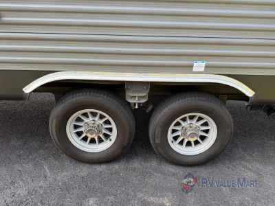 2022 Coachmen RV Catalina Legacy — photo 7 view