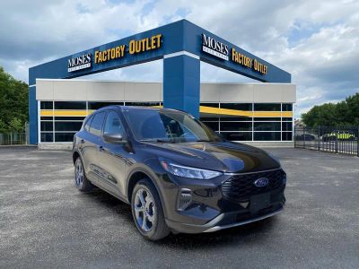 2025 Ford Escape — rear three-quarter view