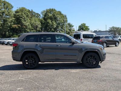 2020 Jeep Grand Cherokee - Photo 6