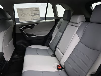 2025 Toyota RAV4 XLE Premium SUV — photo 14 view