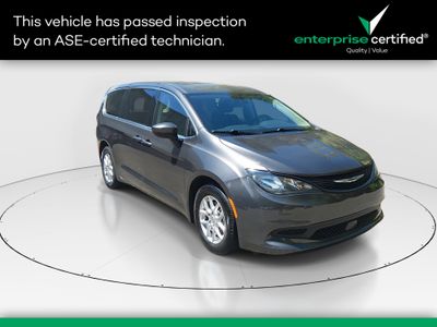 2023 Chrysler Voyager - Photo 1