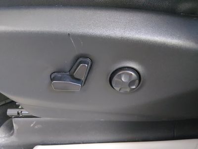 2023 Chrysler Voyager - Photo 21