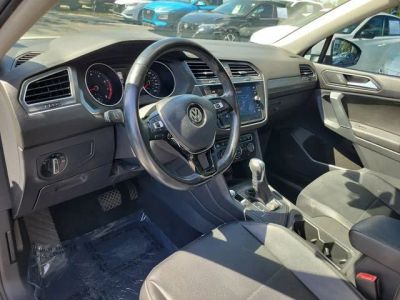 2018 Volkswagen Tiguan — photo 11 view